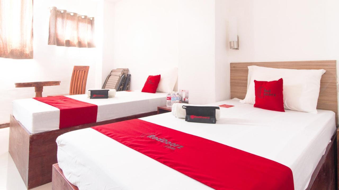 Reddoorz Plus Near Vigan City Commercial Center Zewnętrze zdjęcie