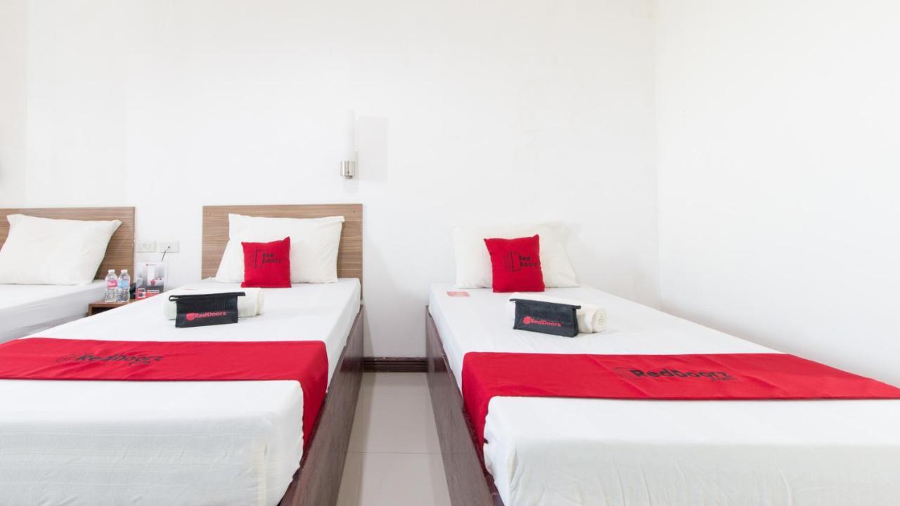 Reddoorz Plus Near Vigan City Commercial Center Zewnętrze zdjęcie